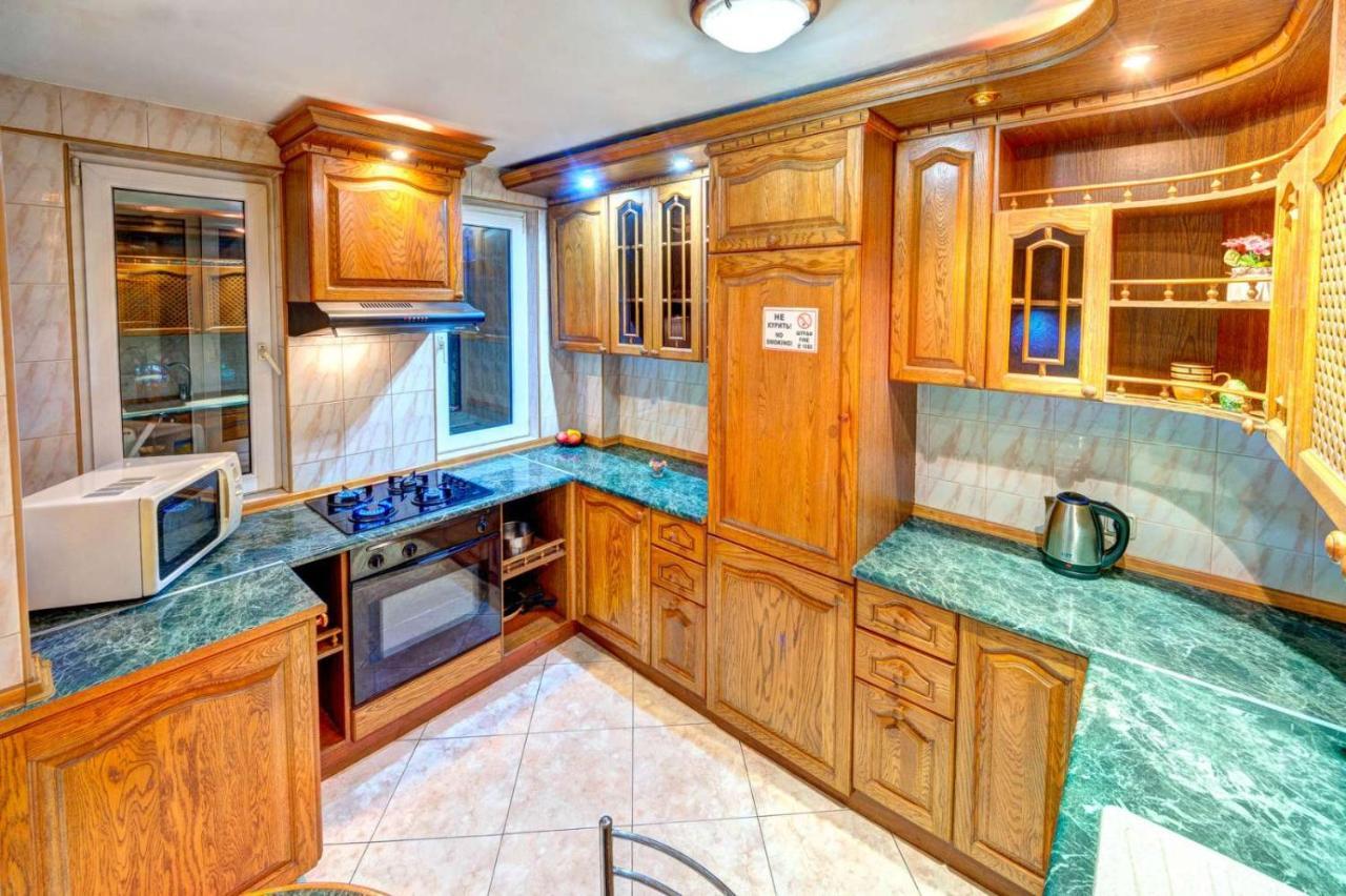 Apartments Of Bogdan Khmelnitsky Kiev Ngoại thất bức ảnh